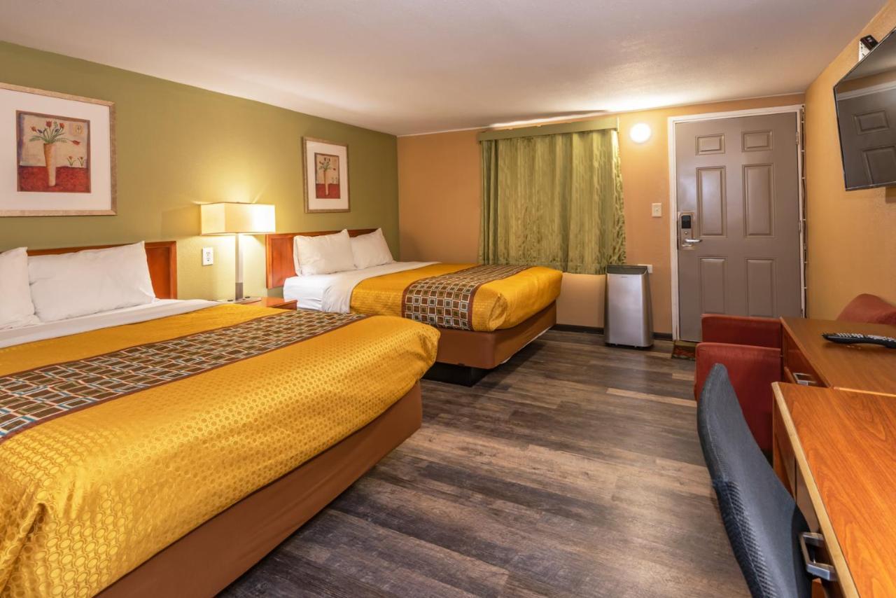 Town Motel Forks Dış mekan fotoğraf